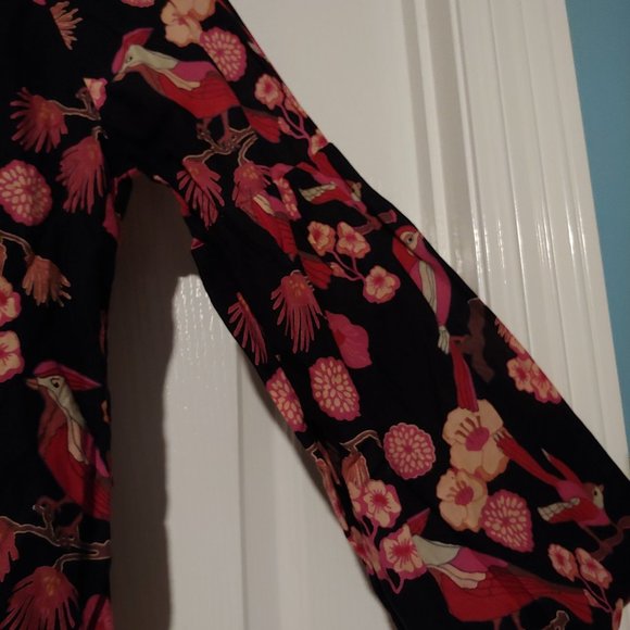 Colorful Bird Print Blouse - Picture 8 of 11